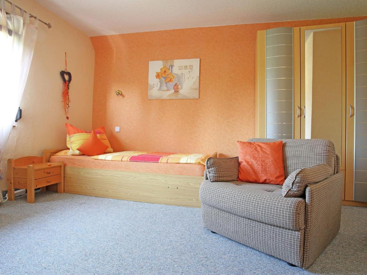 Apartment With Terrace And Pool In The Garden Pracht Exterior foto